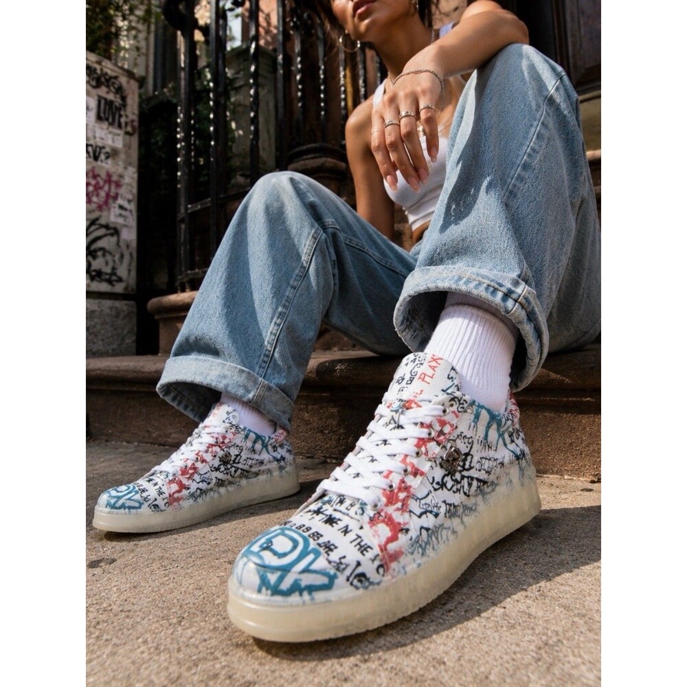 DKNY Platform Graffiti Sneakers Colorful Streetwear Lace Up Shoes Womens 9.5